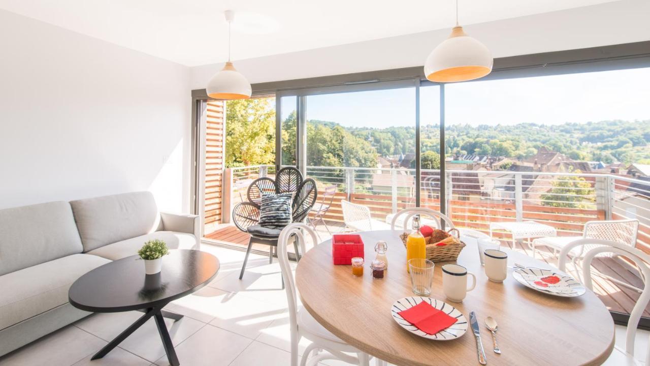 Belle Vue Avec Jacuzzi Privatif Villa *